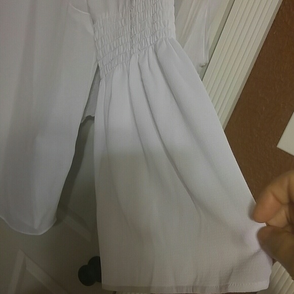 White Blouse - Picture 2 of 3